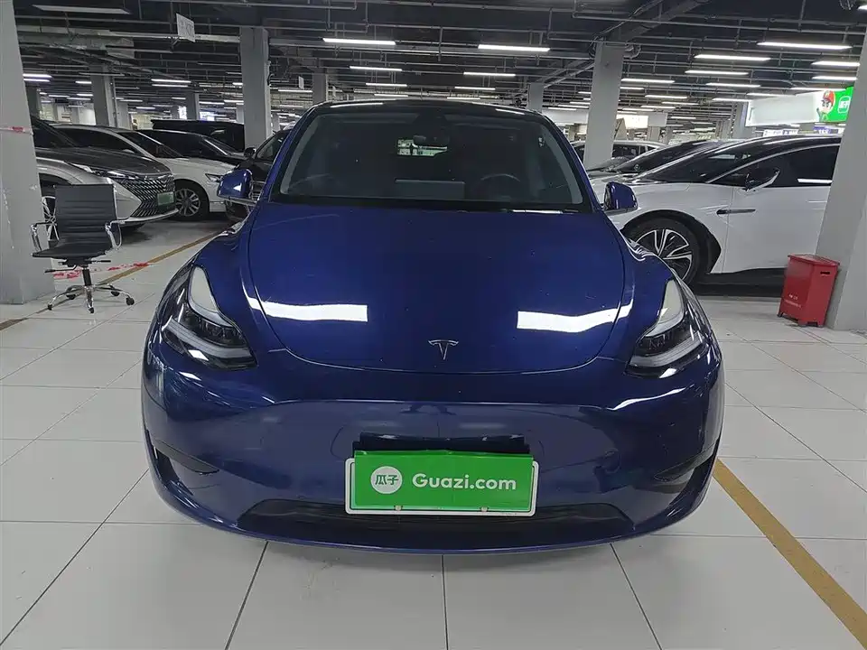 Tesla Model Y Tesla Model Y