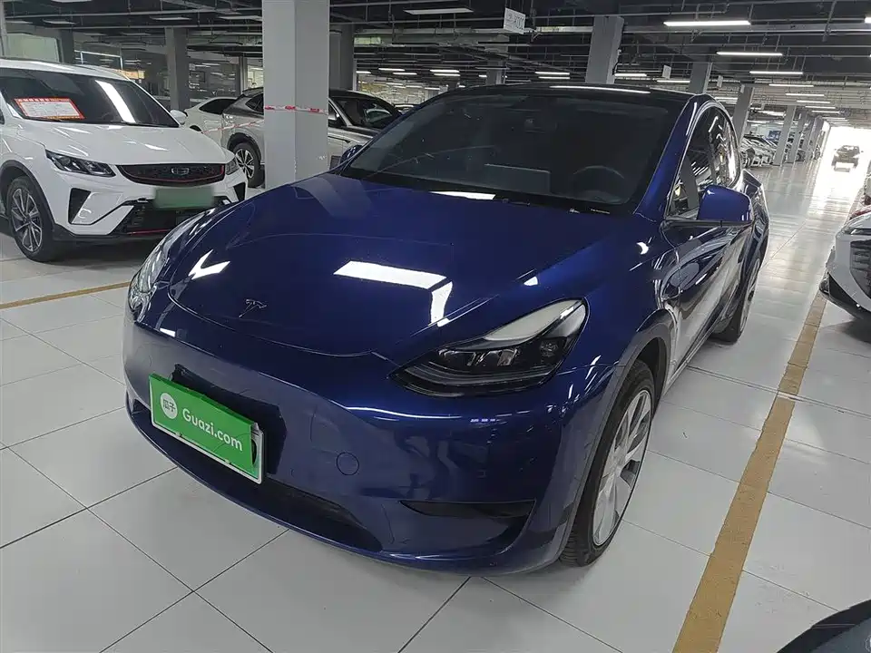 Tesla Model Y Tesla Model Y