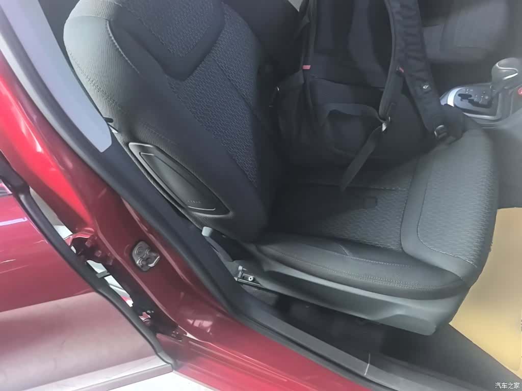 Peugeot 308, 2016 25