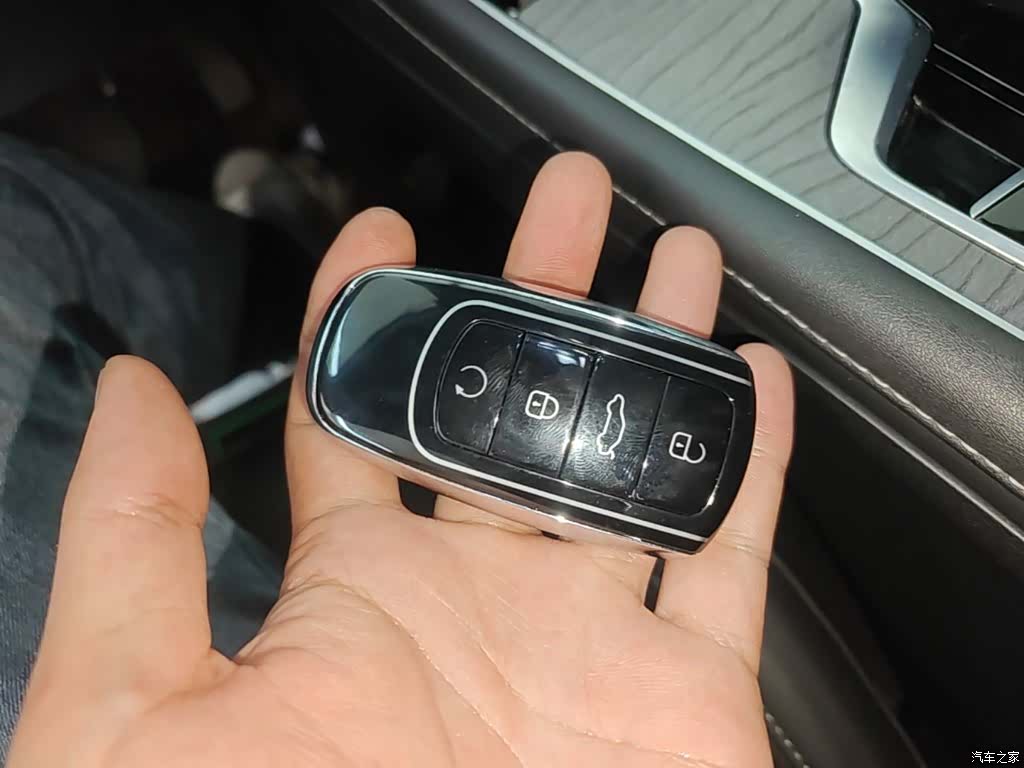 Chery Tiggo 8, 2024 9