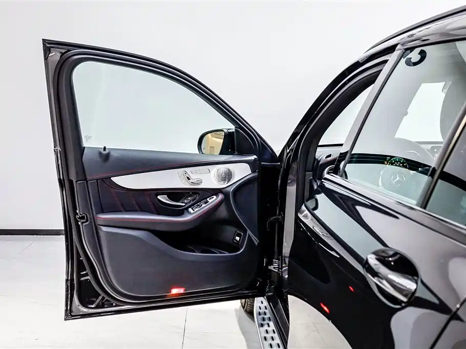 Mercedes-Benz GLC AMG