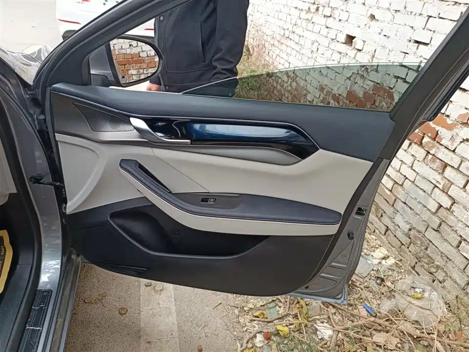 BYD Qin Yuan BYD Qin Yuan