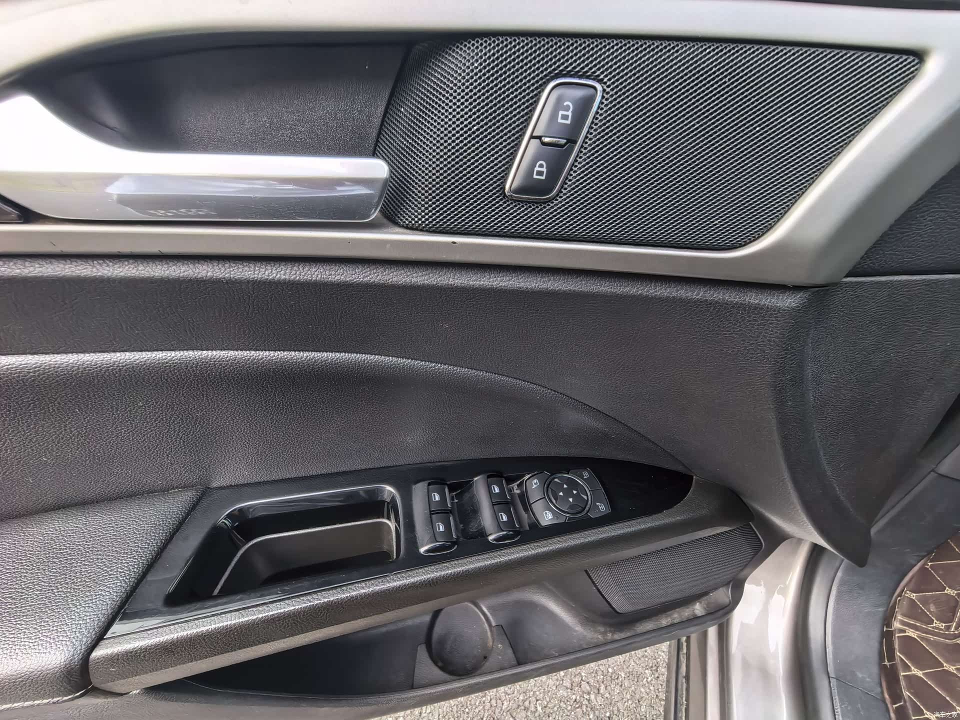 Ford Mondeo, 2016 15