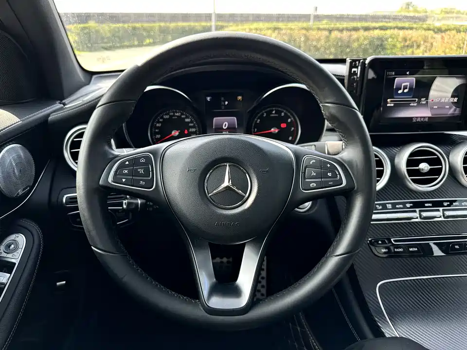 Mercedes-Benz GLC Mercedes-Benz GLC