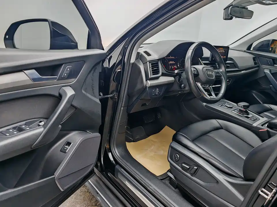 Audi Q5L Audi Q5L