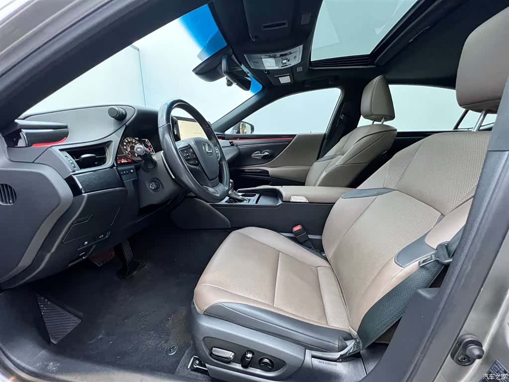 Lexus ES, 2023 18