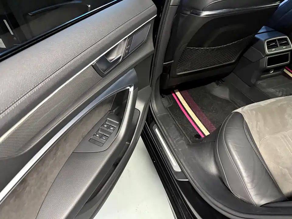 Audi A6L Audi A6L