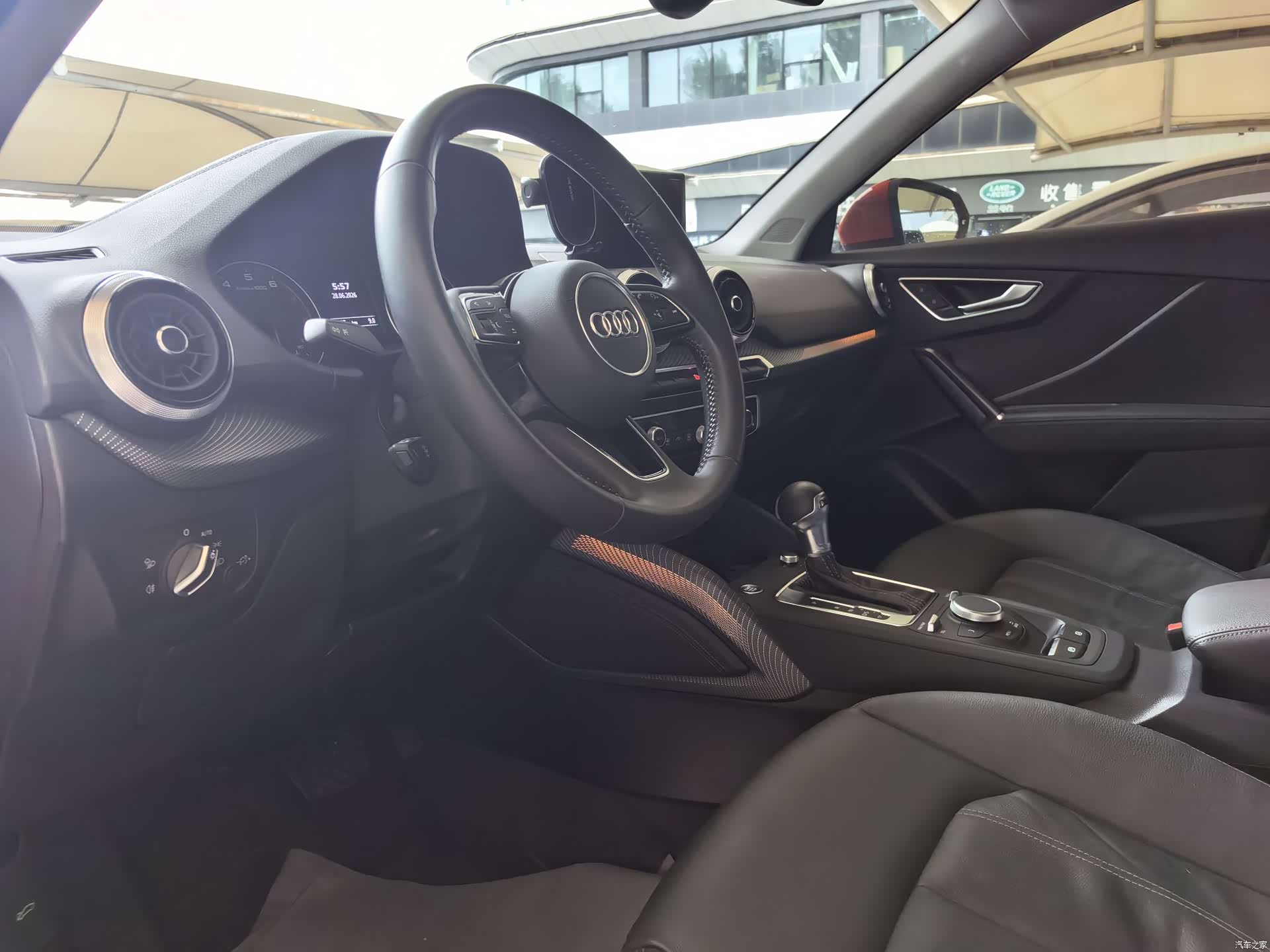Audi Q2L, 2022 6