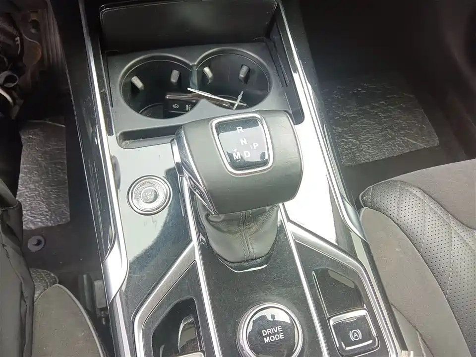 Hongqi HS5 Hongqi HS5