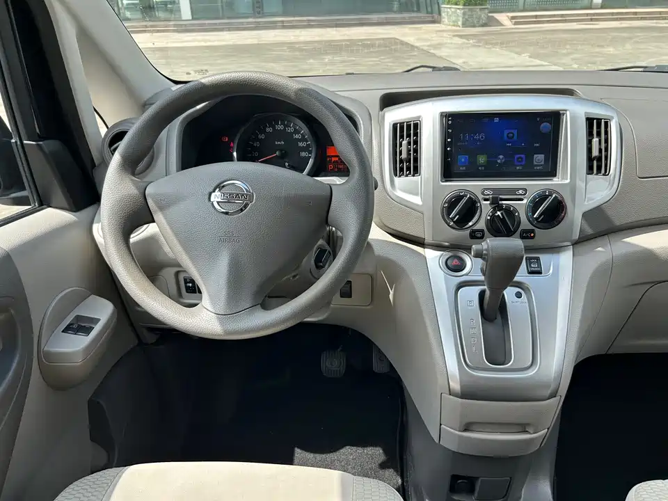 Nissan NV200