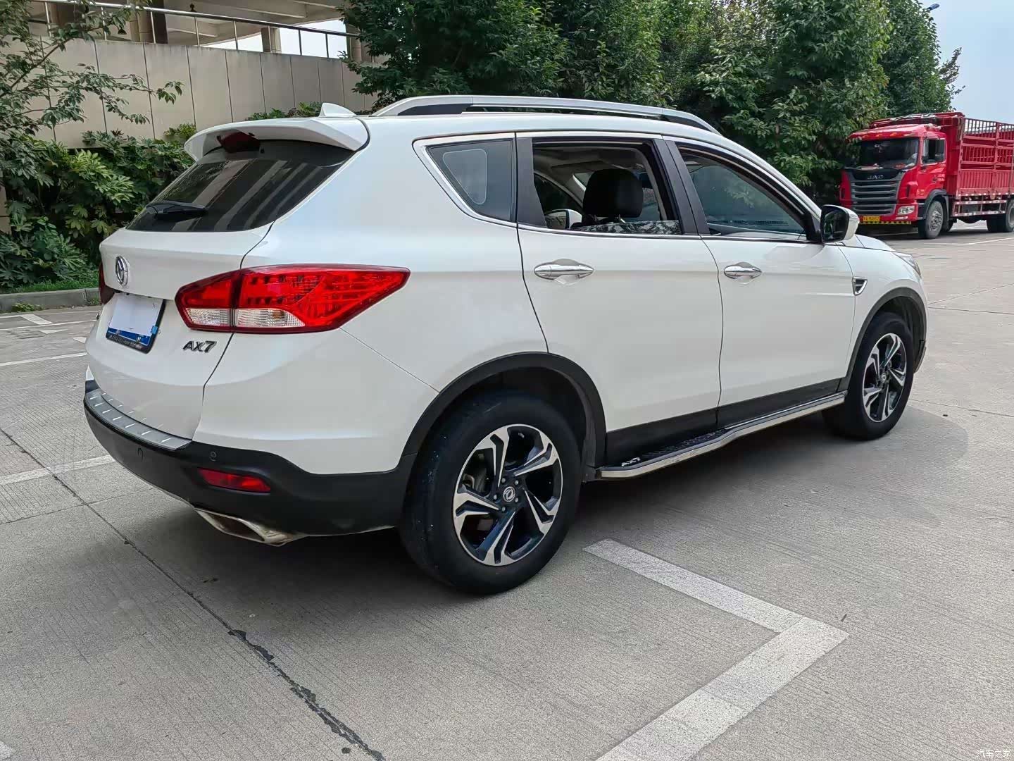 DongFeng AX7, 2015 7