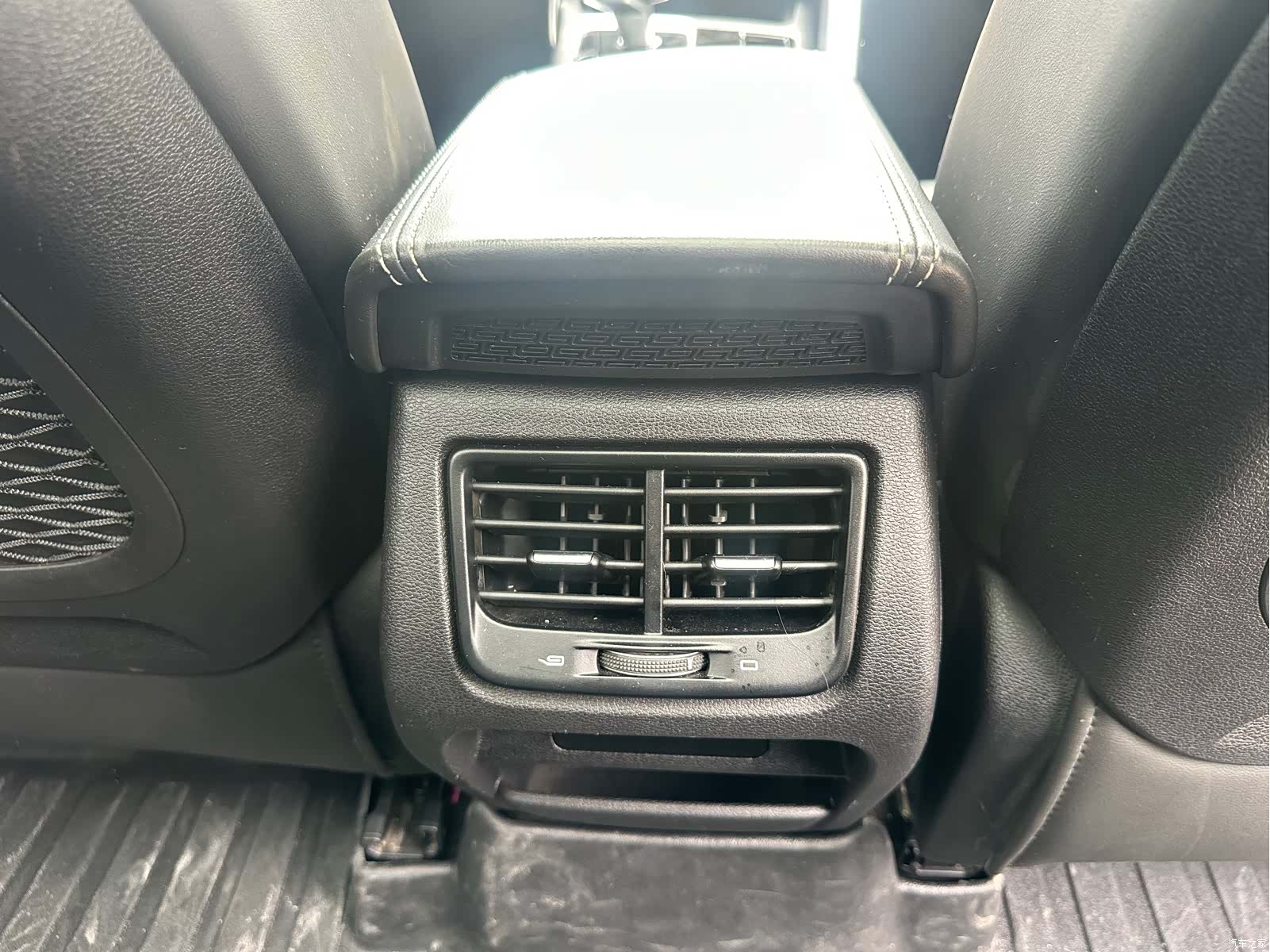 Geely Xingyue, 2020 20