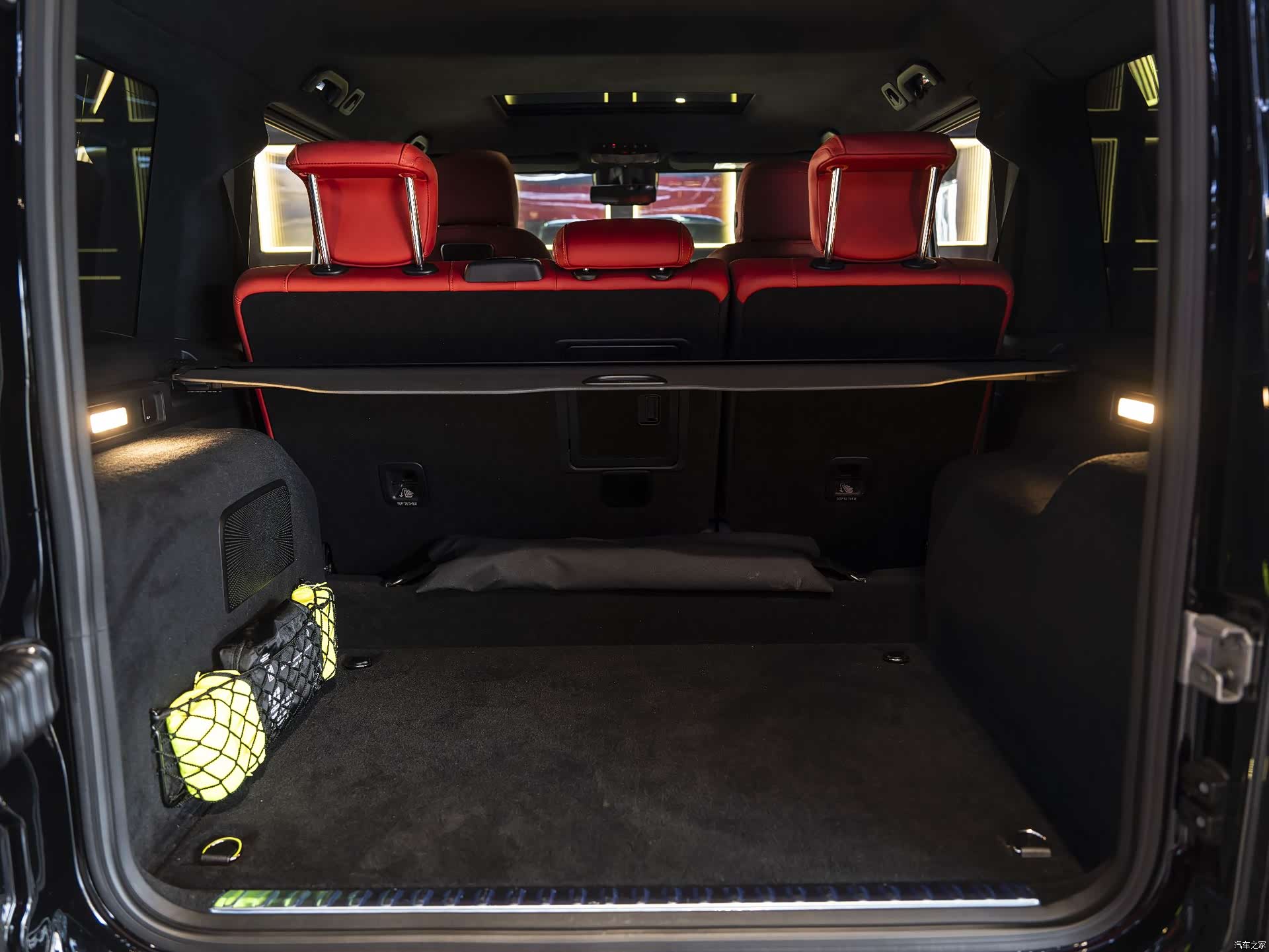 Mercedes-Benz G-Class, 2024 12