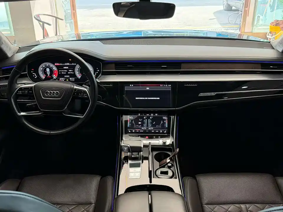 Audi A8 Audi A8