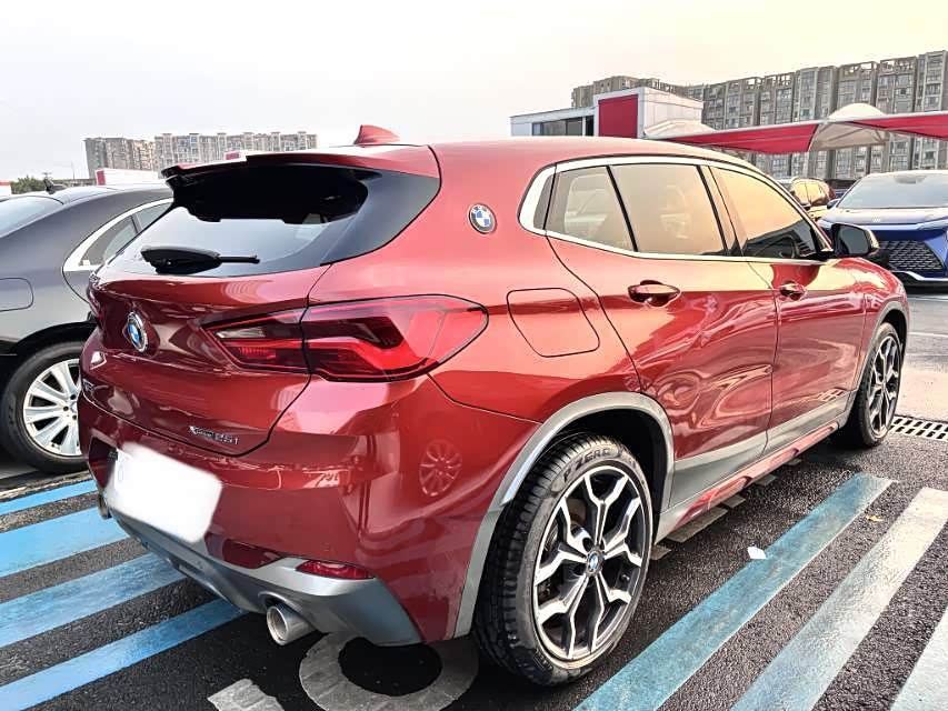 BMW X2