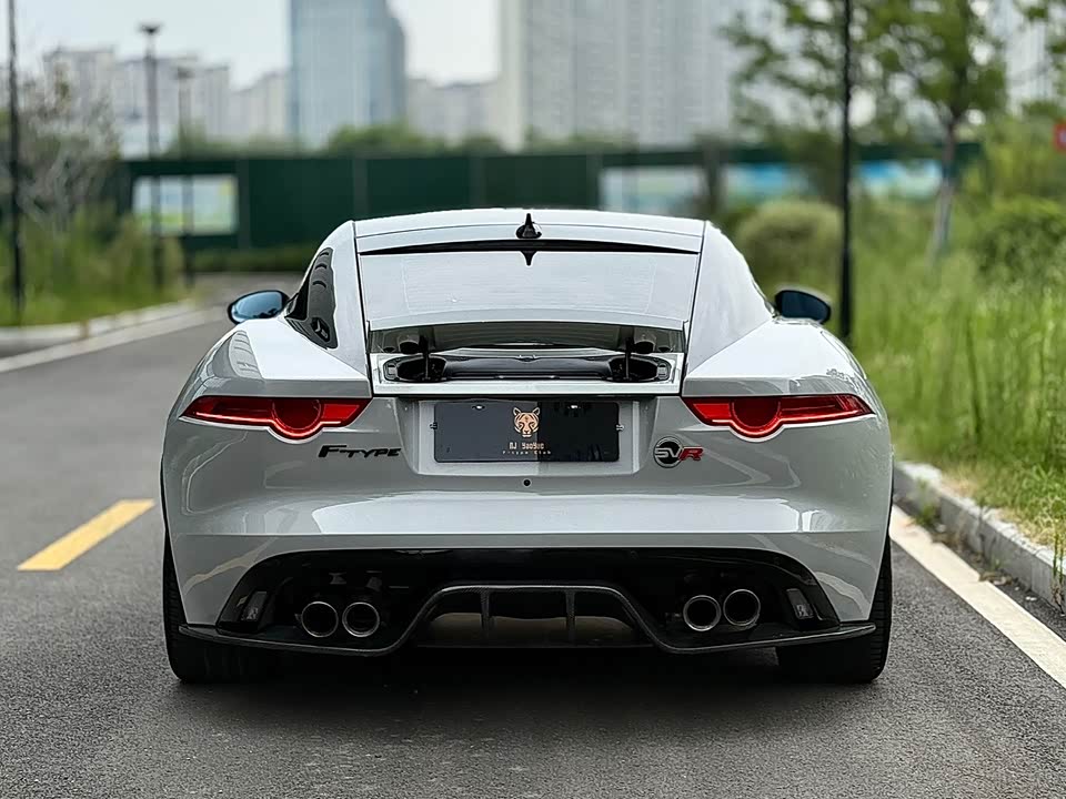 Jaguar F-TYPE