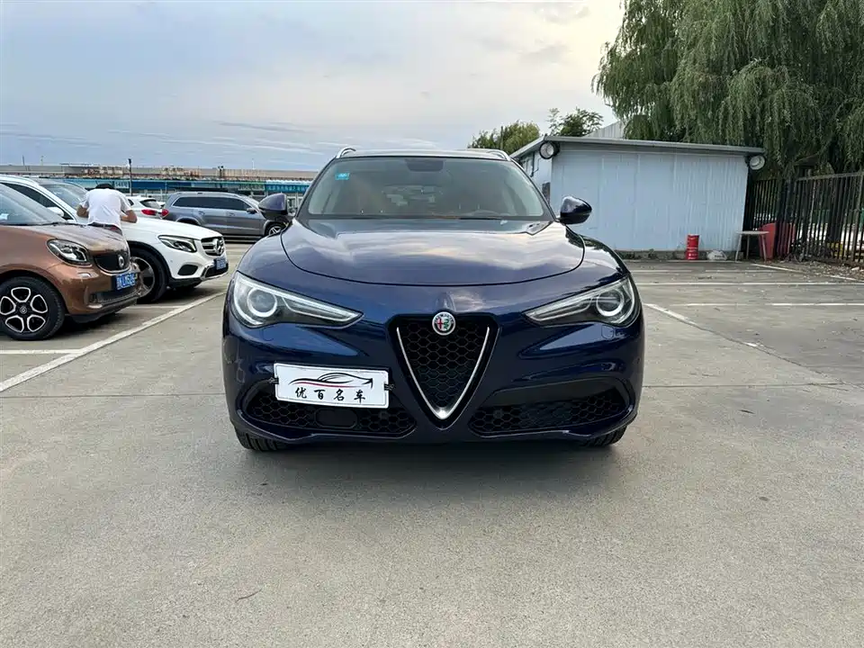 Alfa Romeo Stelvio