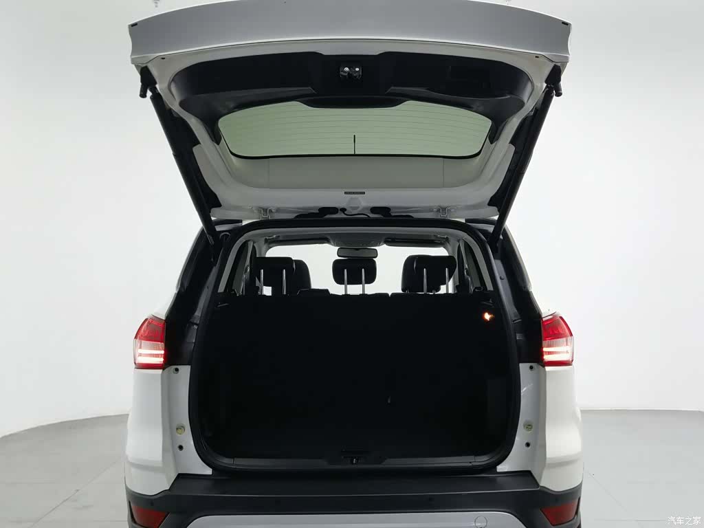 Ford Kuga, 2015 16