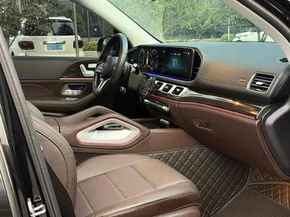 Mercedes-Benz GLE Mercedes-Benz GLE