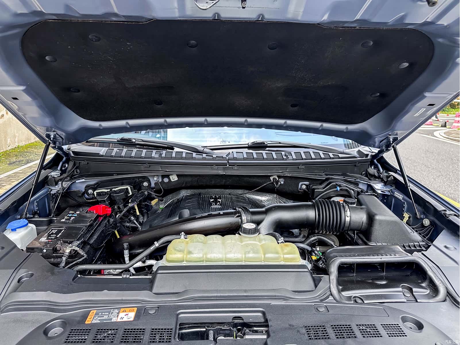 Lincoln Navigator, 2020 26