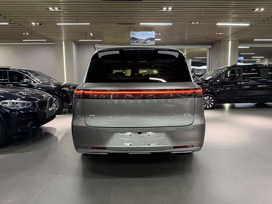 Leapmotor D19 2026, фото 12
