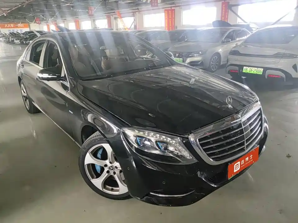 Mercedes-Benz S-class Mercedes-Benz S-class