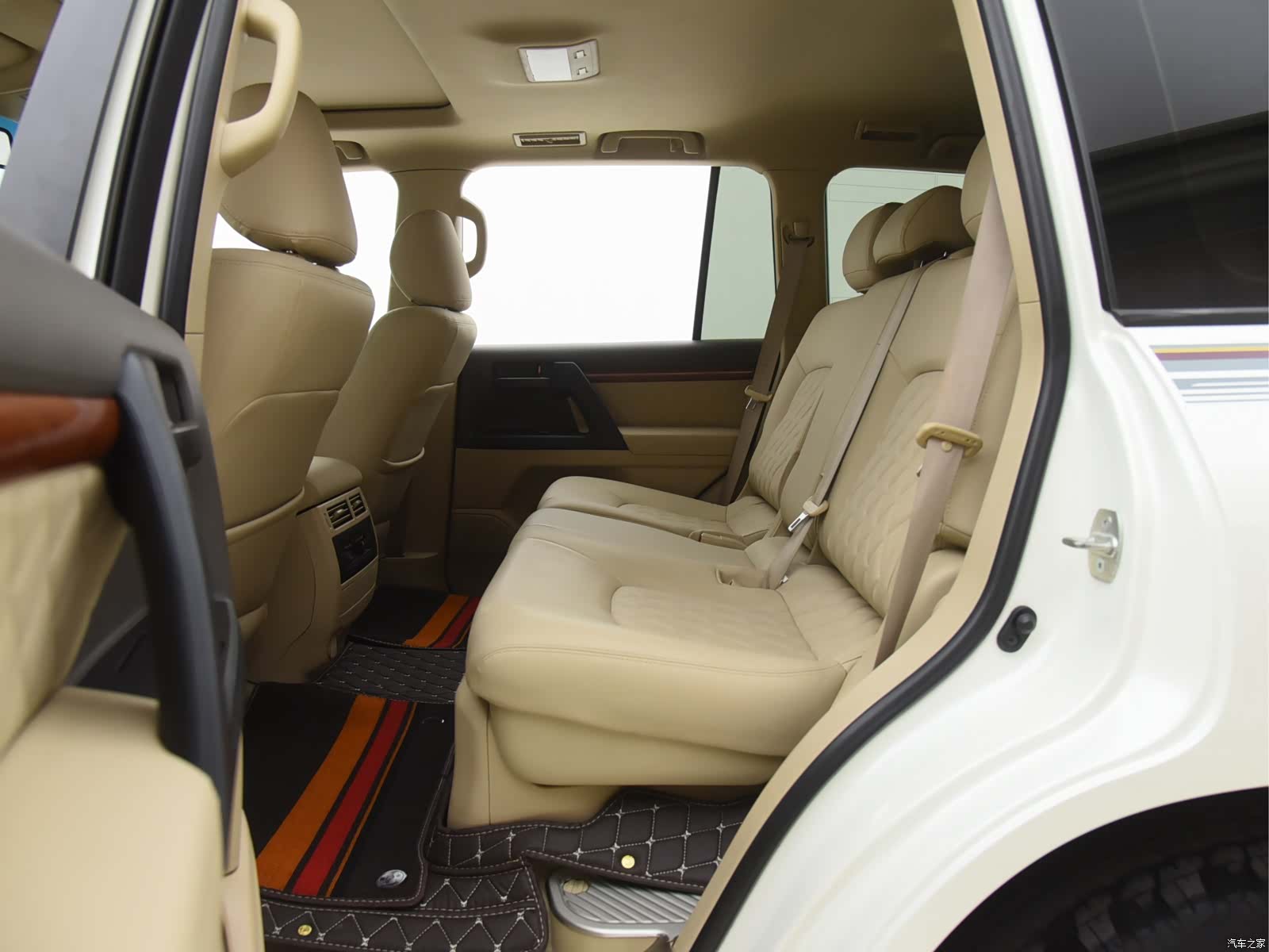 Toyota Land Cruiser, 2015 13
