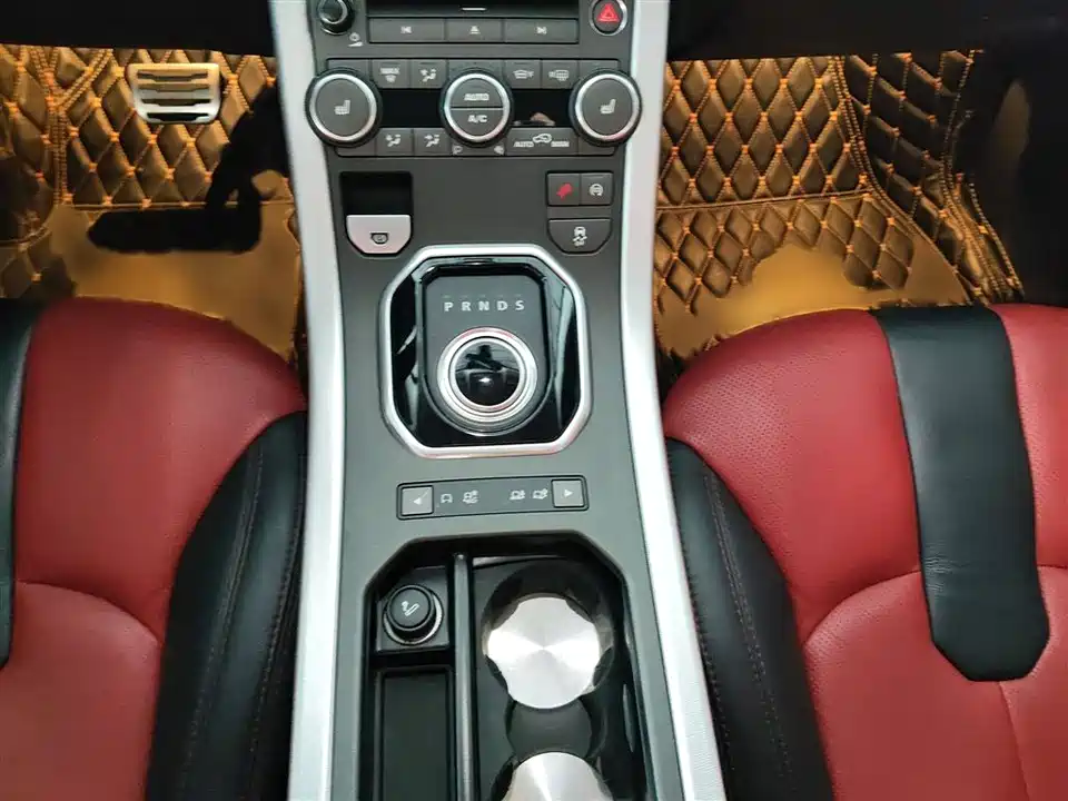 Land Rover Range Rover Aurora