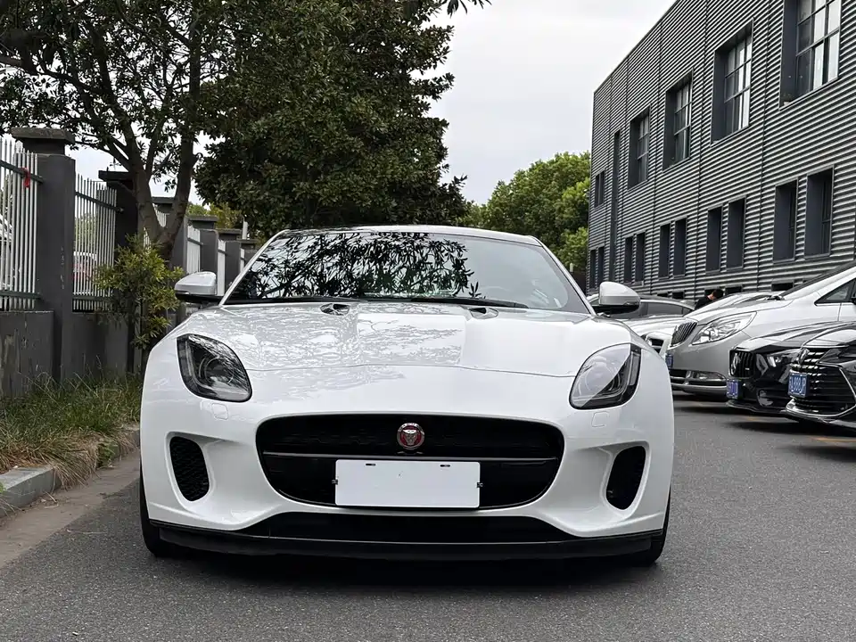 Jaguar F-TYPE