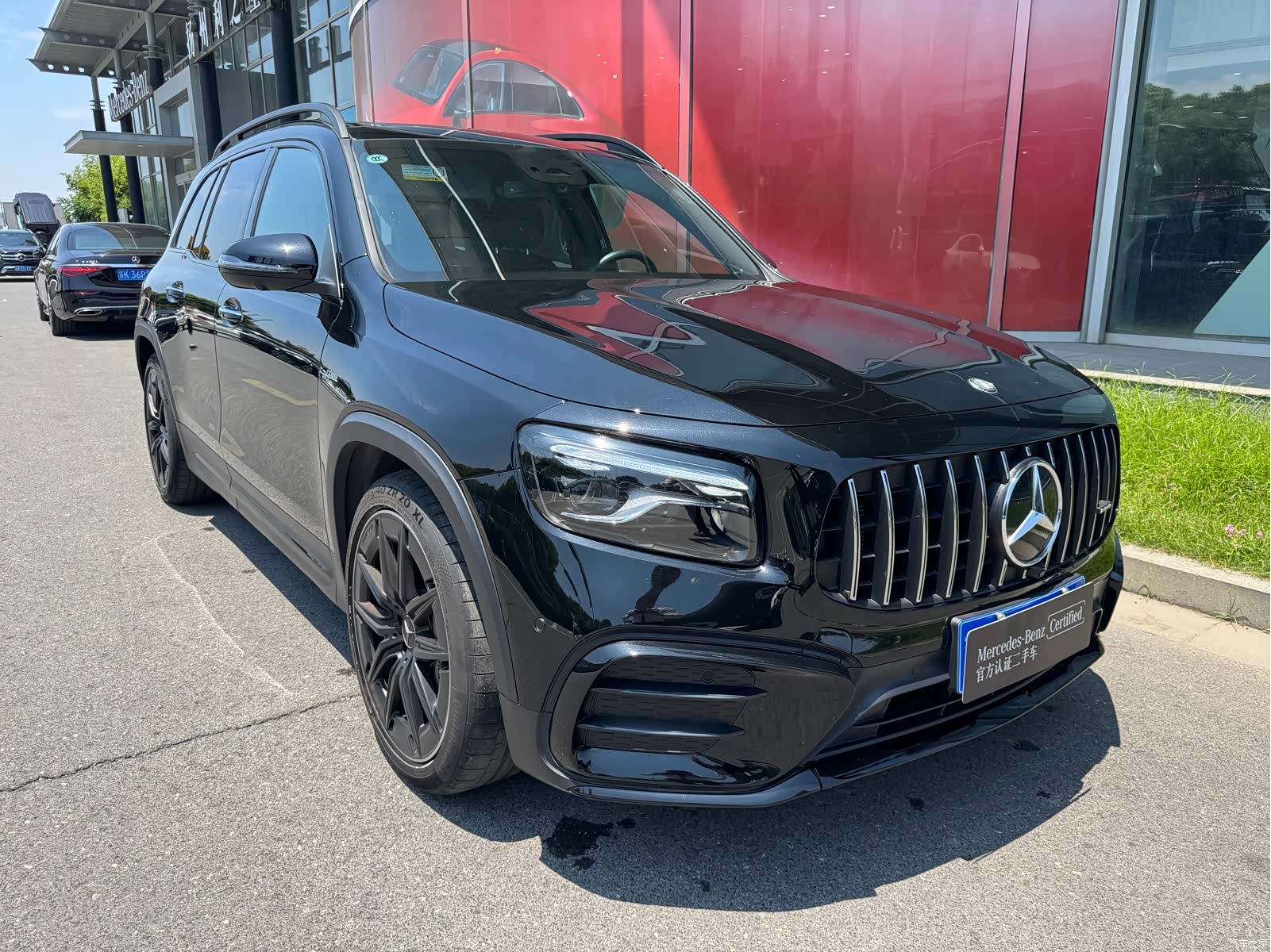 Mercedes-Benz GLB, 2025 4