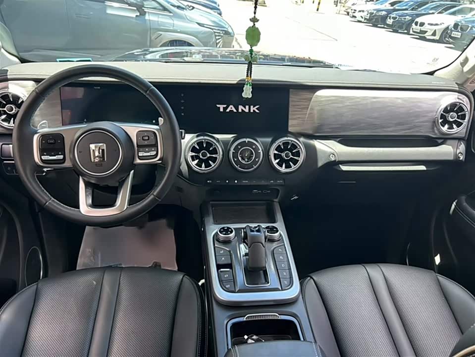 Tank 300 Tank 300