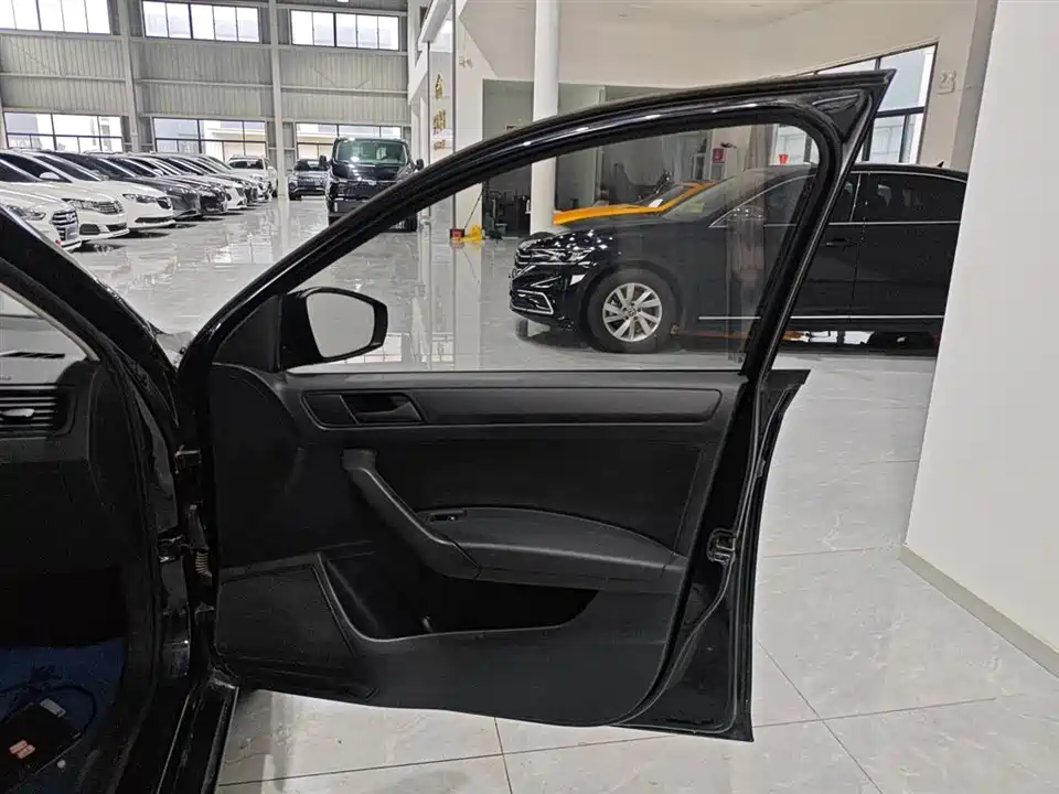 Volkswagen Santana