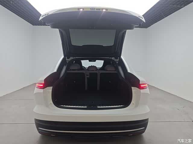 NIO EC6, 2024 15