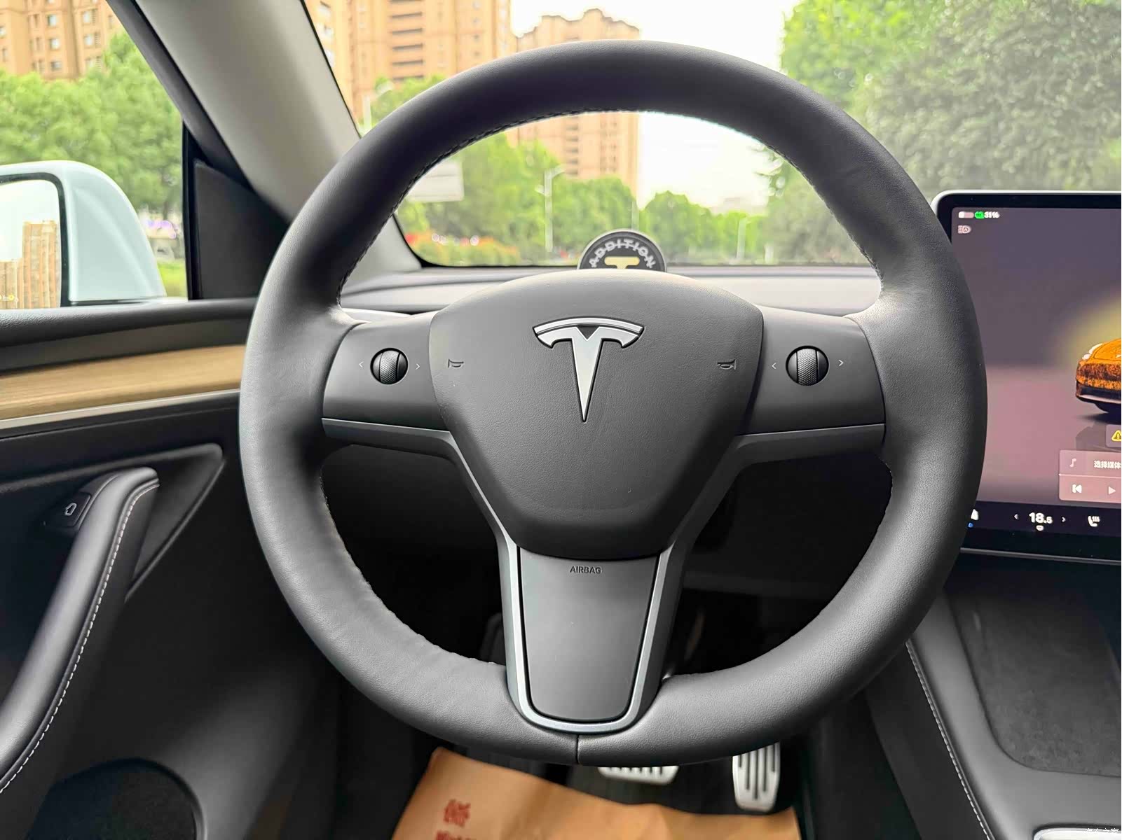 Tesla Model Y, 2023 14