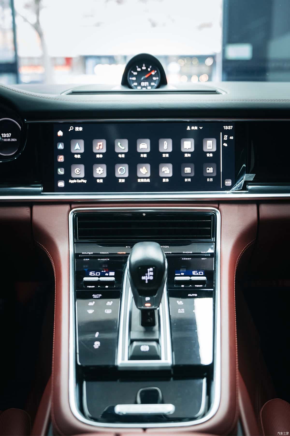 Porsche Panamera, 2022 25