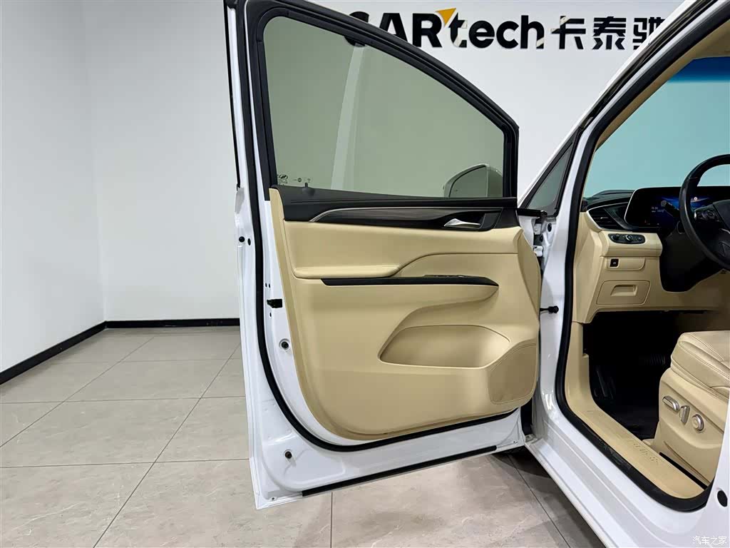 Buick GL8, 2023 16