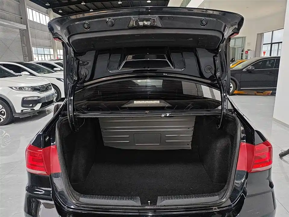 Volkswagen Santana