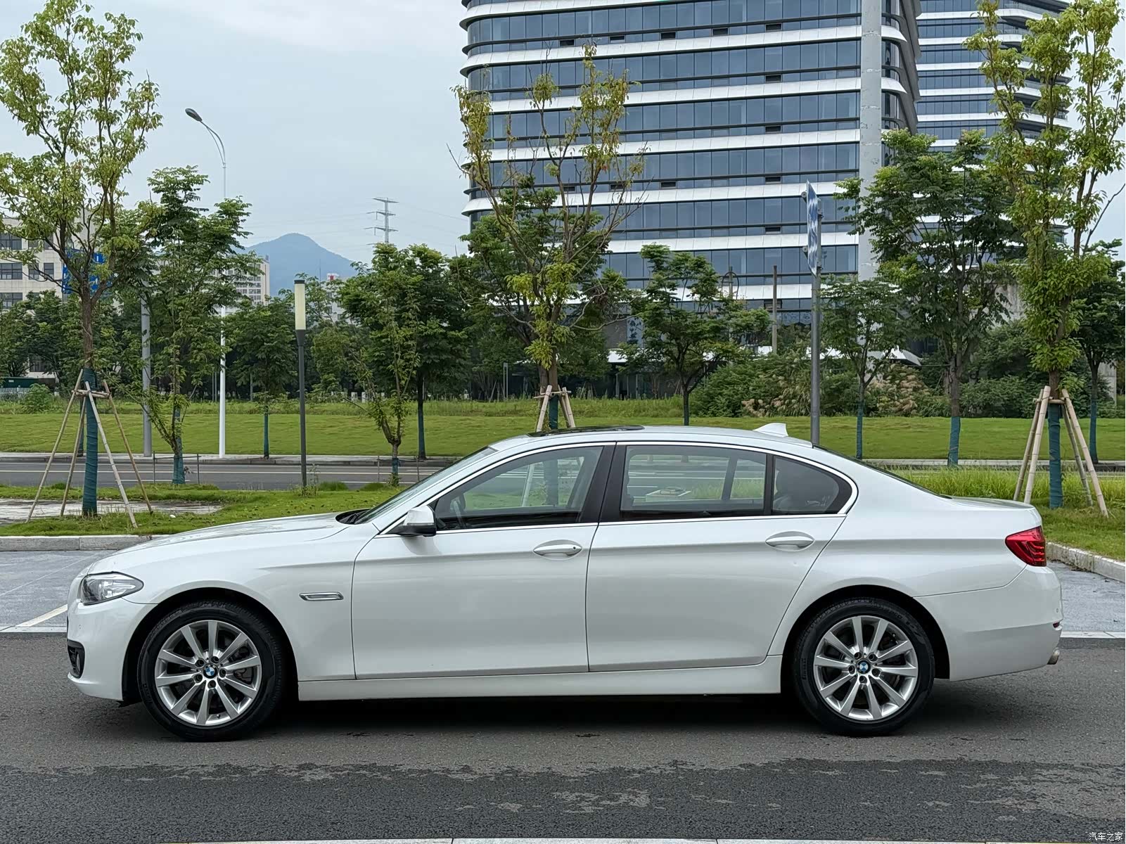 BMW 5 Series, 2014 все фото