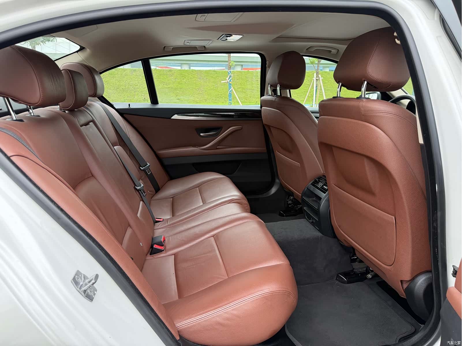 BMW 5 Series, 2014 8