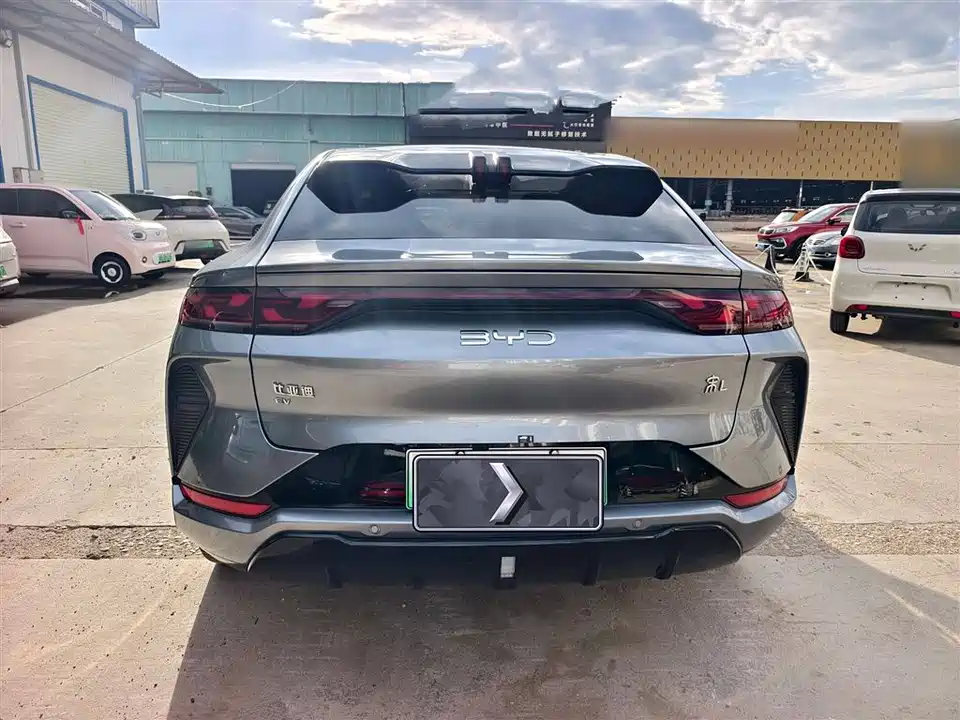 BYD Song L EV