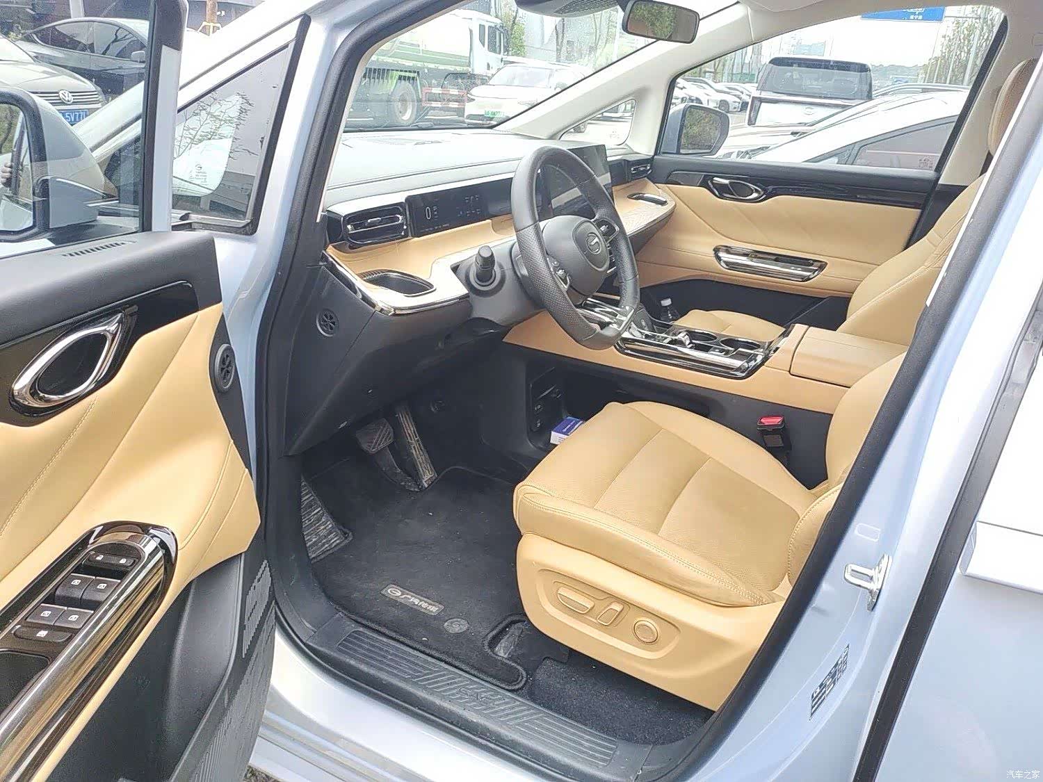 Trumpchi E8, 2024 4