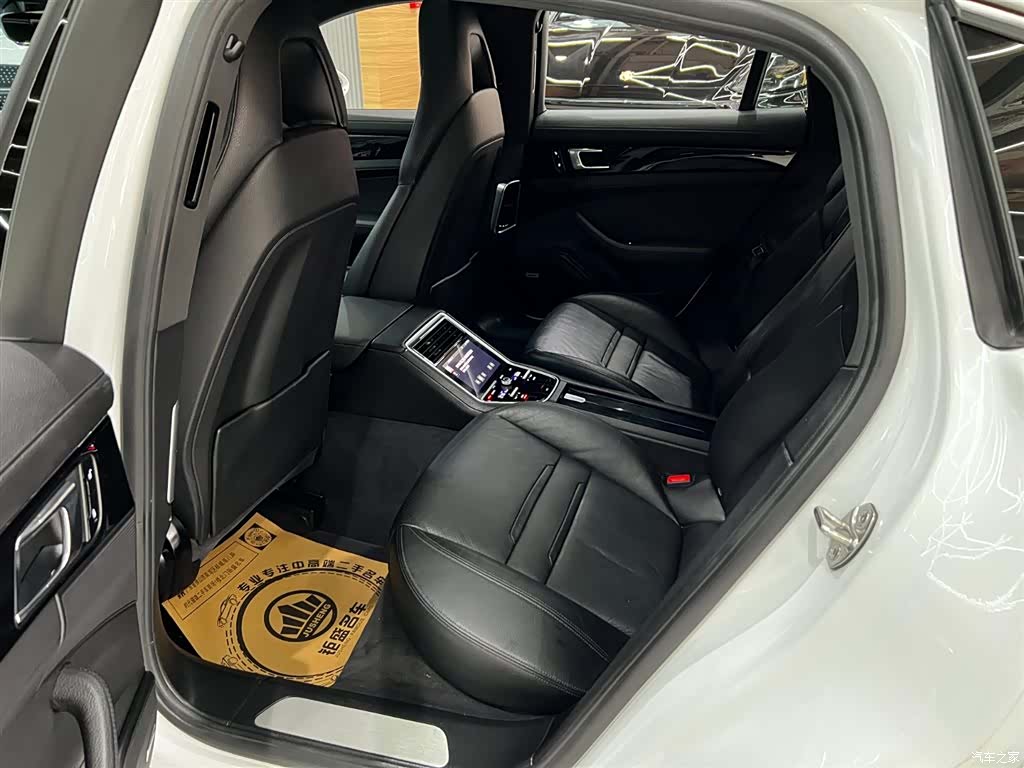 Porsche Panamera, 2017 12