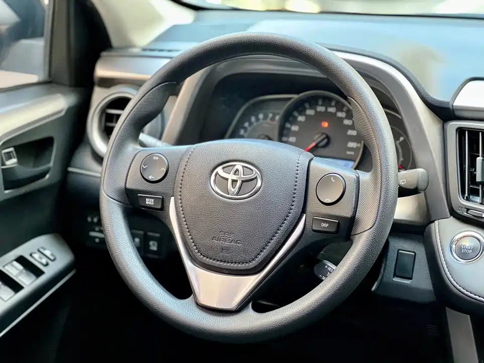 Toyota RAV4 Rongfang