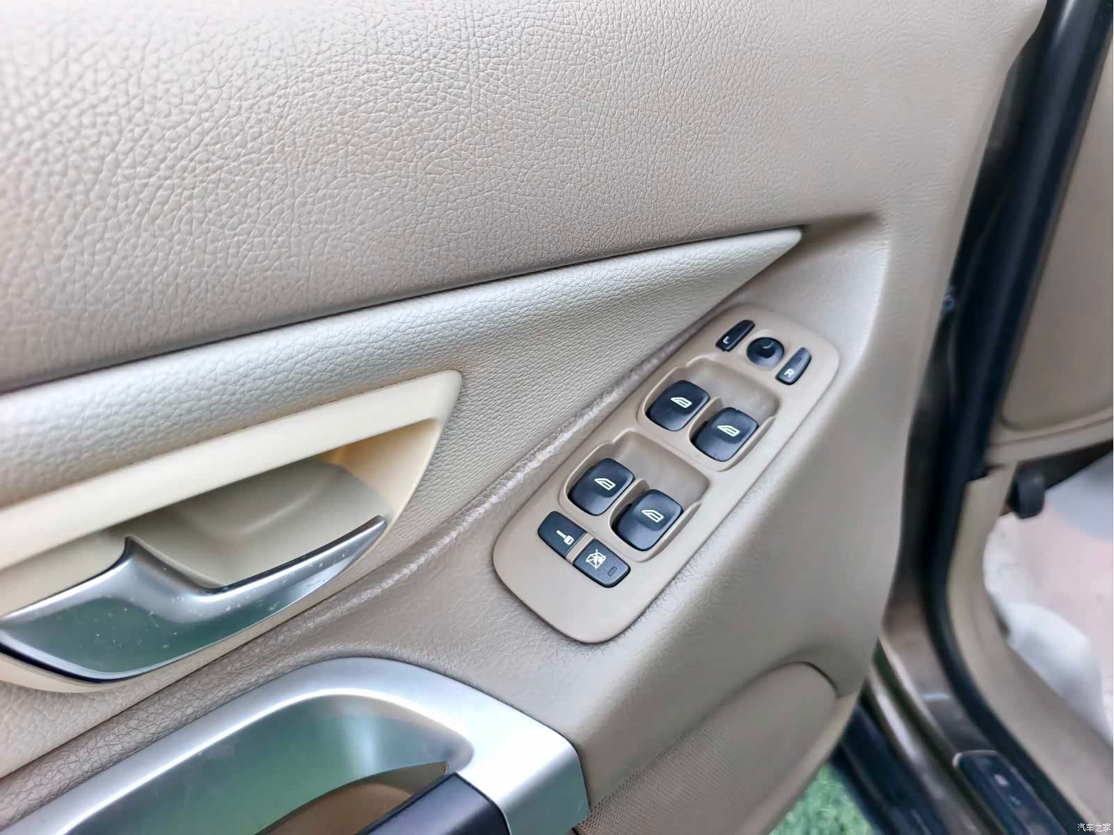 Volvo XC90, 2012 11