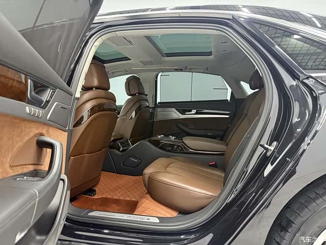 Audi A8L, 2016 10