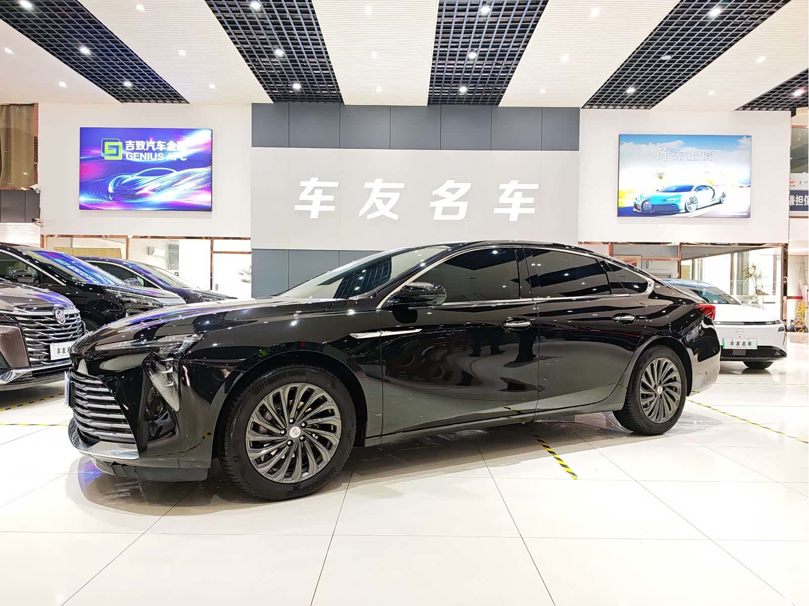 Buick LaCrosse, 2024 1