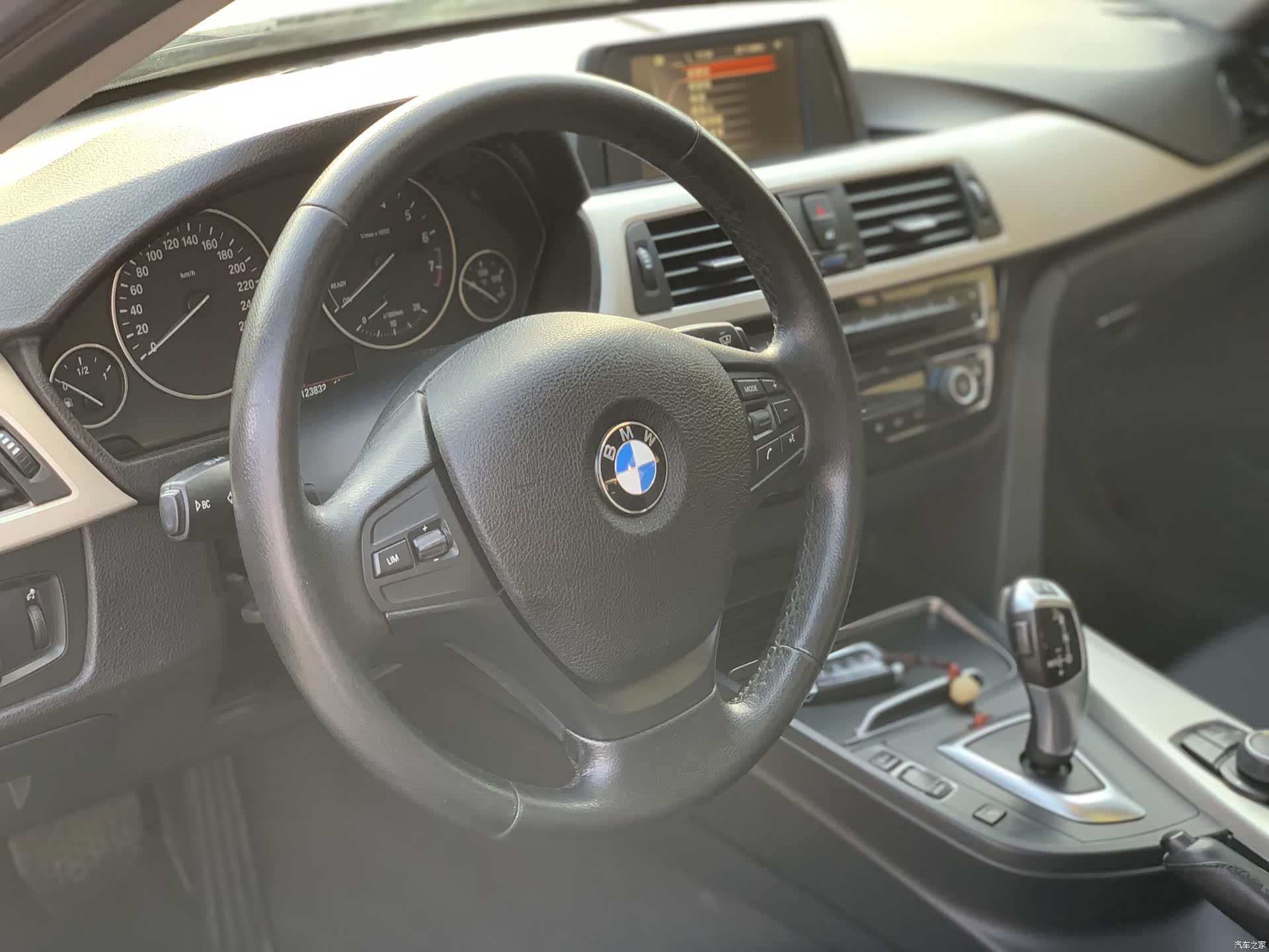 BMW 3 Series, 2016 13