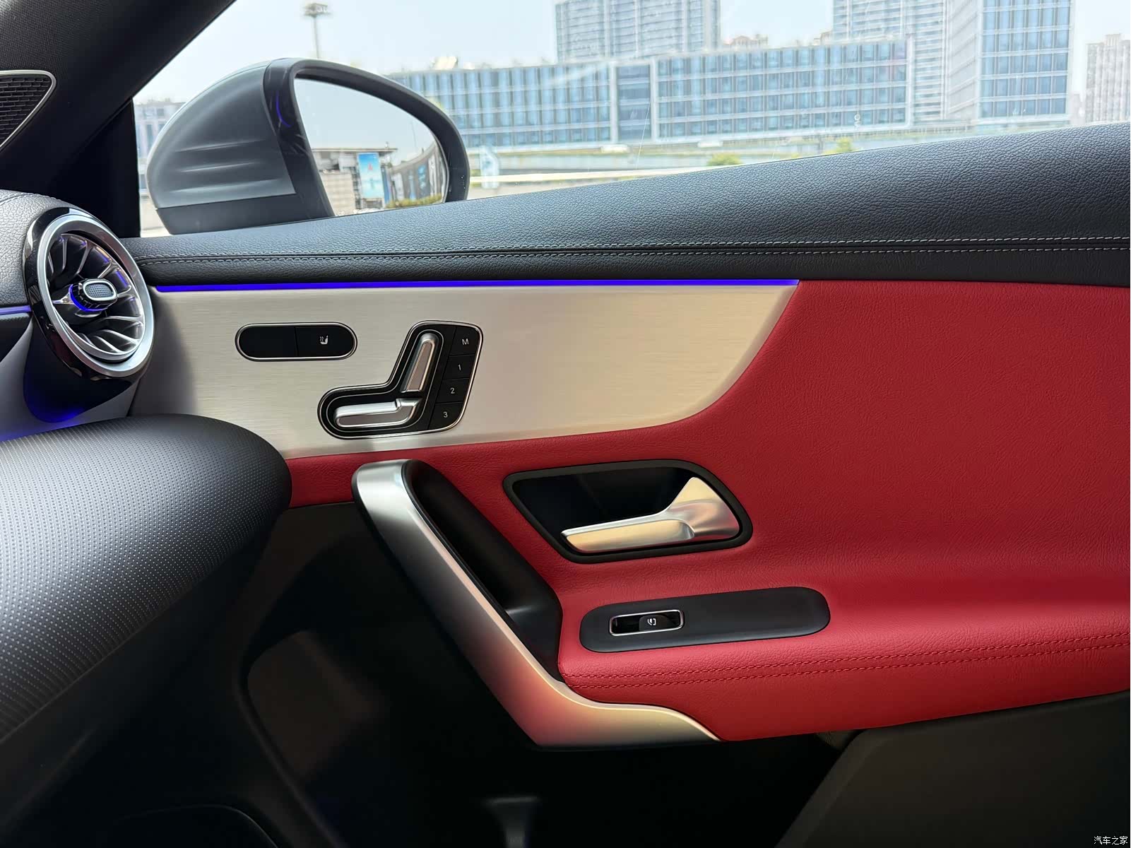 Mercedes-Benz CLA, 2023 11