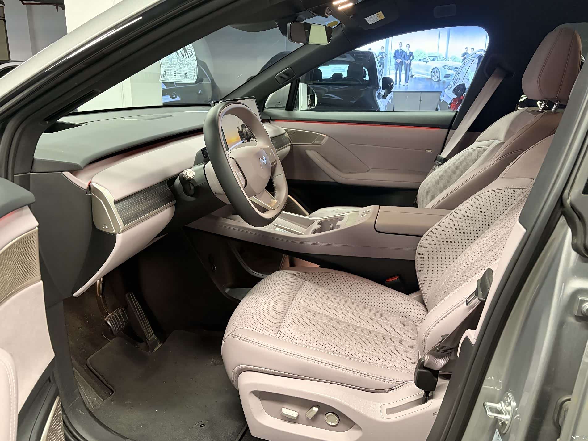 NIO L60, 2025 11