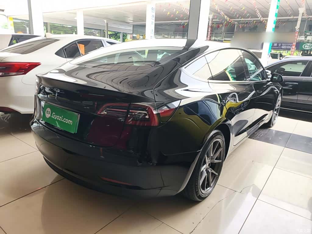 Tesla Model 3, 2021 7